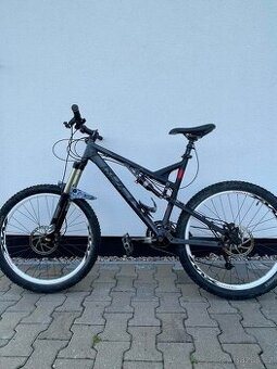 Rock machine blizzard