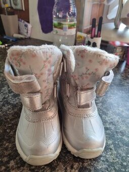 Detske boty vel. 23 cm