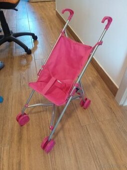 Kočárek pro panenky golfáč