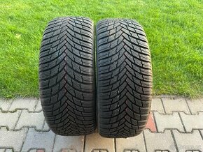 2 zimní pneu Firestone Winterhawk4.  225/45R19. 96V