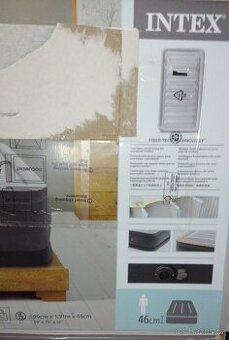 INTEX nafukovací postel / matrace