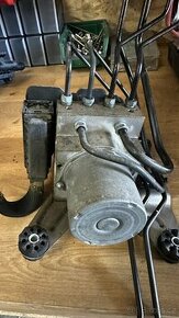 BMW F10/F11 ABS kostka