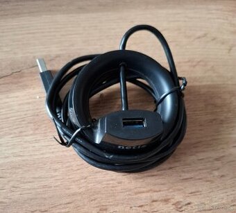 USB prodlužovací kabel 1.8m - 1