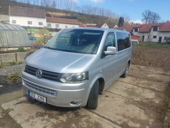 VW Caravelle T 5