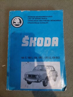 Kniha Seznam náhradních dílů Škoda 105, 120...
