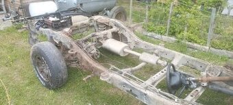 Terrano 2 2.7 92 kw rám s doklady