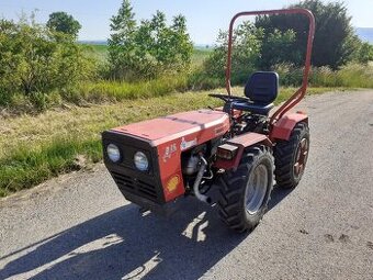 Malotraktor Slávia
