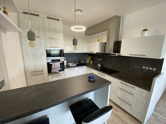Pronájem bytu 2+kk, Kigginsova, Slatina, Kč/měs, 64 m2