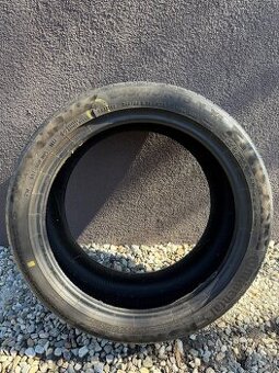 Continental 245 40 R18-letní - 1