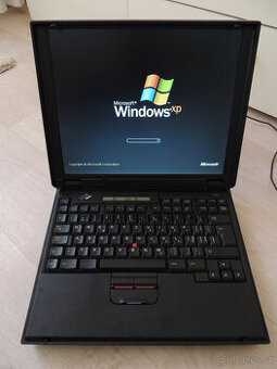 Zachovalý ThinkPad 770Z - 1