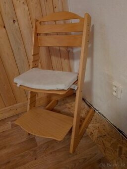 Rostoucí židlička