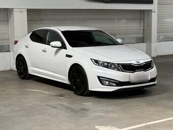 Kia Optima 1.7CRDi , 100 kW nafta, 2012