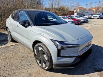 Volvo EX30 315kW TWIN PERF PLUS PANO 1MAJITEL