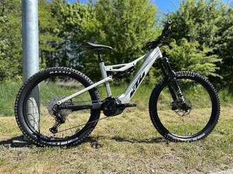 Elektrokolo KTM MACINA KAPOHO 7972 BOSCH CX 750Wh NOVÉ