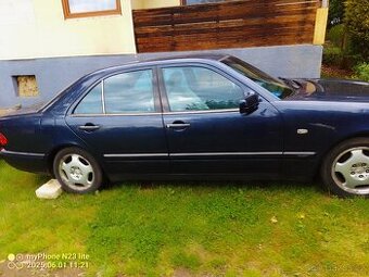Prodám mercedes w210 e200