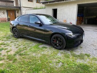 Alfa Romeo Giulia Veloce 2,0 , Q4