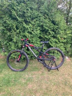Celoodpružené horské kolo Rockrider