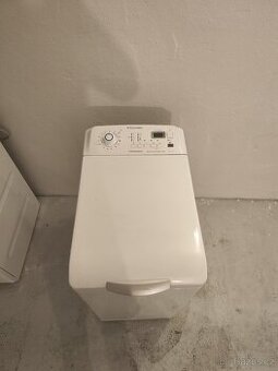 Pračka elektrolux