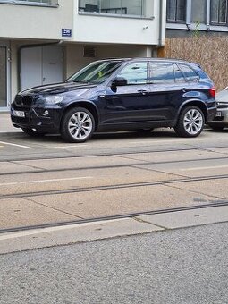 X5 e70