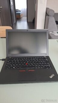 Notebook Lenovo ThinkPad x260 s dokovací stanicí