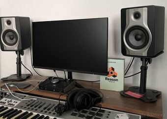 Studiové monitory M-audio+ stojany