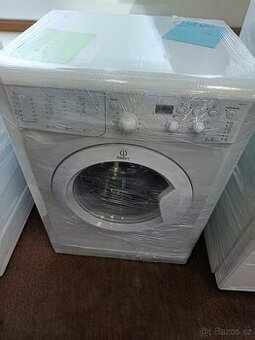 Pračka indesit