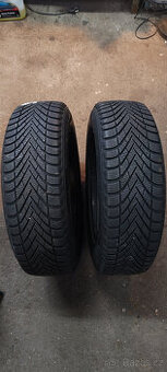 2 zimní pneumatiky PIRELLI 185/65R15 88T 7,00mm
