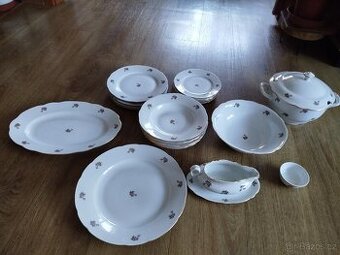 Jídelní servis,sada talířů