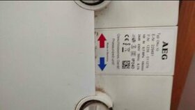 Malý ohřívač vody 10l AEG