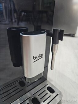 Automaticky kavovar BEKO