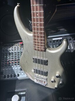 Baskytary Crafter 4 , Squier 4 (4500 ) a dalsi