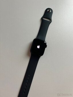 Apple Watch SE 2 40 mm - 98% baterie - 1