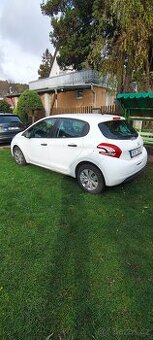 Peugeot 208 1,0 (2013)