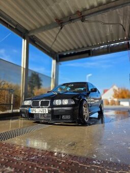 Bmw E36 compact M50B25