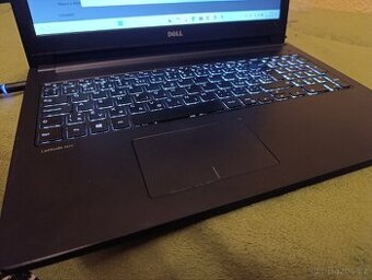 Notebook Dell Latitude 3570 na náhradní díly nebo k opravě