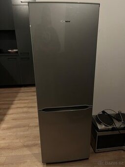 Kombinovaná chladnička s mrazákom, Candy strieborná