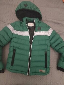 Chlapečka zimní bunda 116