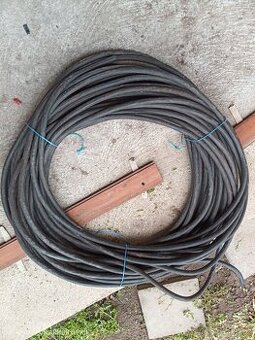 Prodám gumový kabel