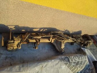 Mercedes Sprinter 310 D zadni naprava 35x8