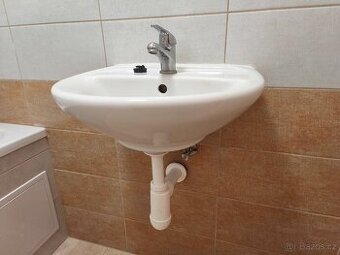 Umyvadlo do koupelny. - 1