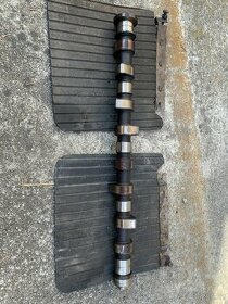 Vačkový hřídel Volvo 940, 740, 240