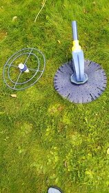 Bazénový vysavač Moutfield