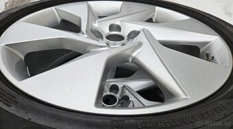 TOP ALU kola Jaguar 20" – 5×108, Pirelli 95 % Prod