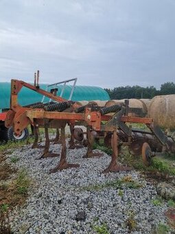 Podmítač radličkoví