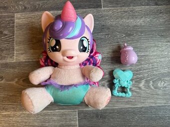 My Little Pony miminko princezna Flurry Heart