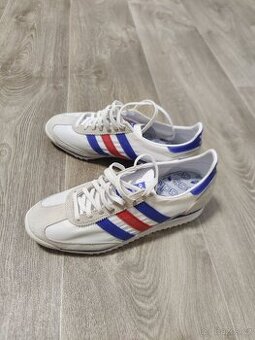 Adidas vel. 39