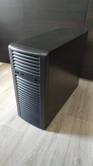 Server SUPERMICRO