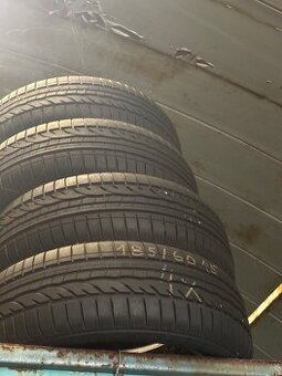Pneu 185/60 R15