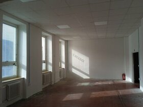 Pronájem komerčních prostor Moravský Krumlov 150 m2 - 1