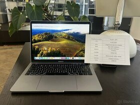 MacBook Pro 13” s Touchbarem